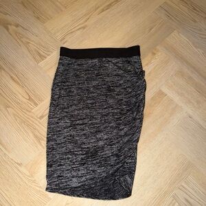 Aritzia Gray Heather Pencil Skirt Wilfred Free